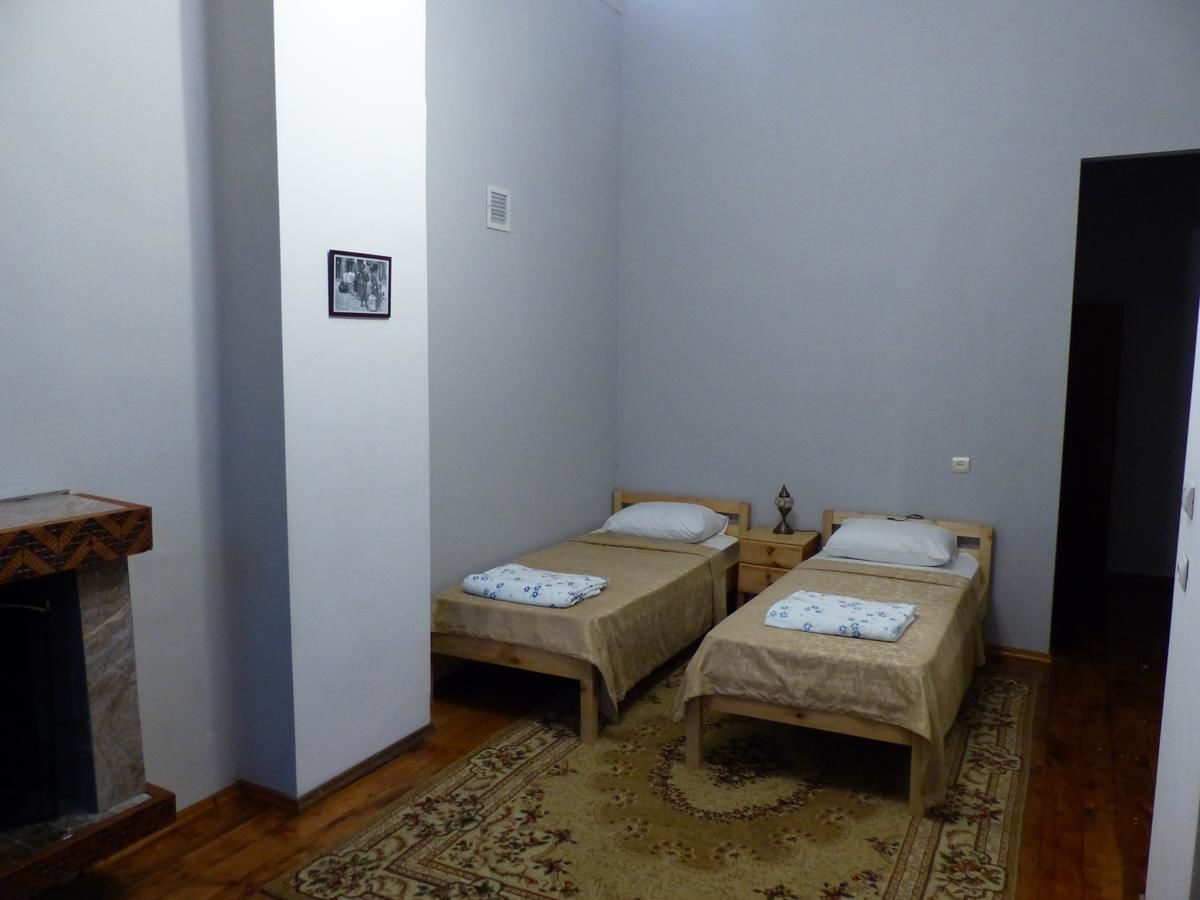 Проживание в семье N 2-4 Тбилиси-12